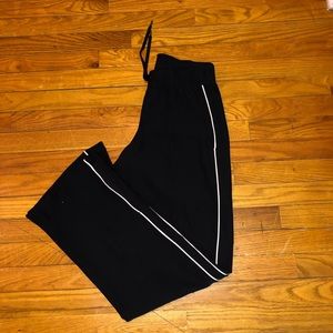 LULULEMON On the Right Track Pant